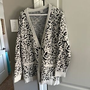 CHICOS LEOPARD CARDIGAN